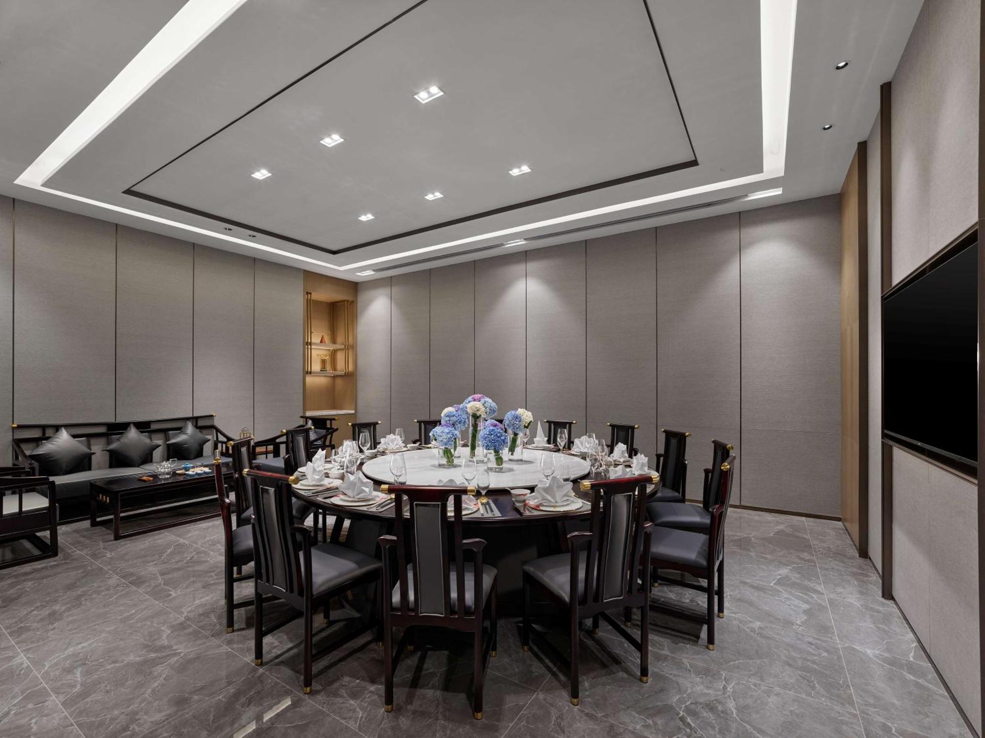 Doubletree By Hilton Chengdu Riverside - Close To Panda Base And Chengdu East Railway ภายนอก รูปภาพ