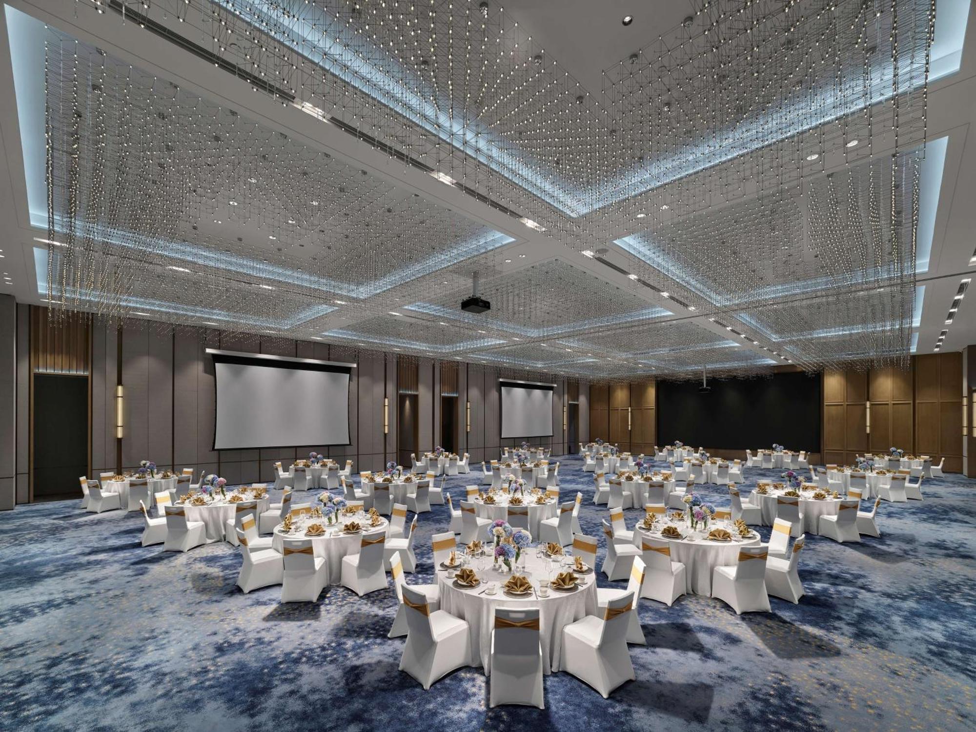 Doubletree By Hilton Chengdu Riverside - Close To Panda Base And Chengdu East Railway ภายนอก รูปภาพ