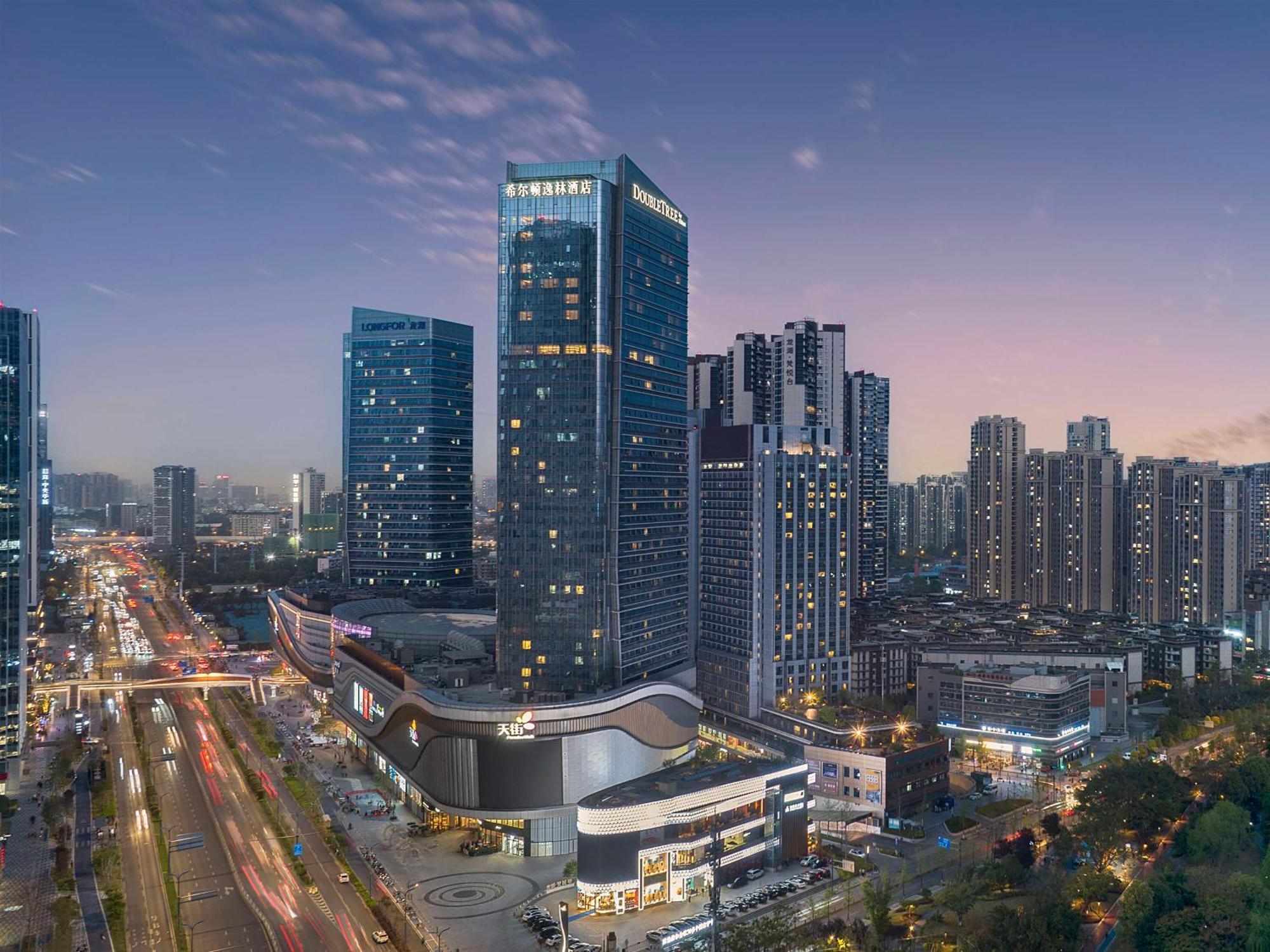 Doubletree By Hilton Chengdu Riverside - Close To Panda Base And Chengdu East Railway ภายนอก รูปภาพ