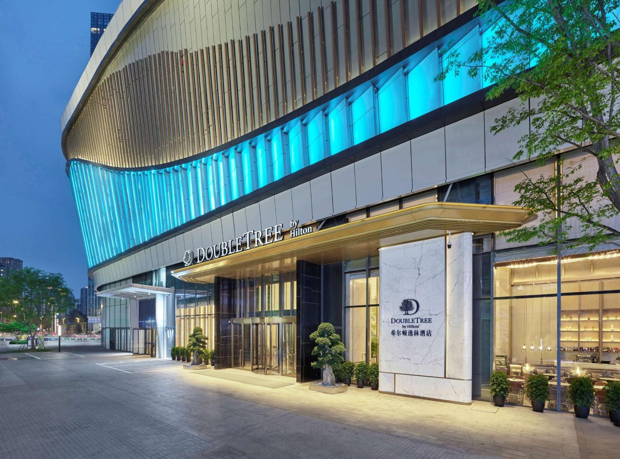 Doubletree By Hilton Chengdu Riverside - Close To Panda Base And Chengdu East Railway ภายนอก รูปภาพ
